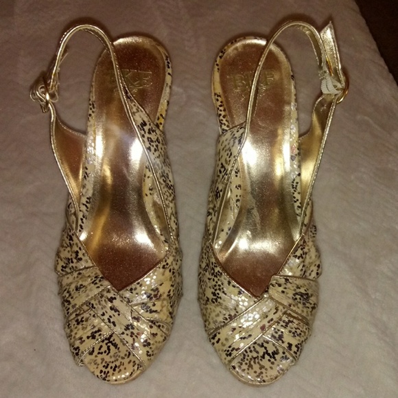 🐸Wedges worn twice - Picture 7 of 8